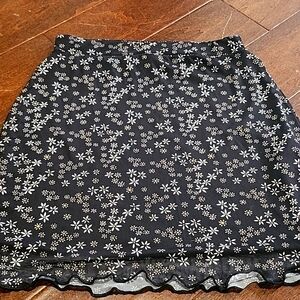 Cute floral scalloped skirt